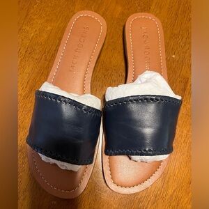 Jack Roger’s Sophia slide. Size 7.5